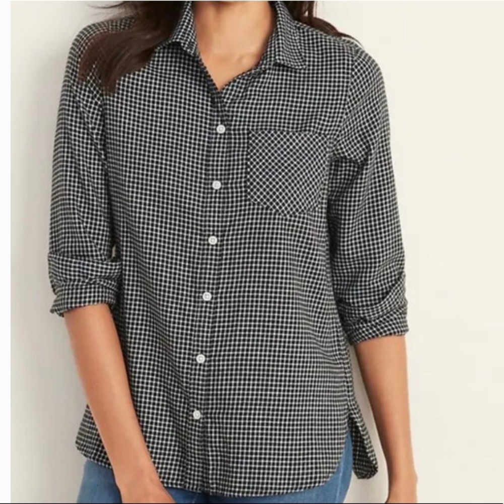 [NWT] Old Navy Classic Shirt : button down size M